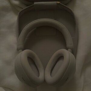 Sony WH-1000XM5 Over-Ear Noise Cancelling Bluetooth Headphones - Silver